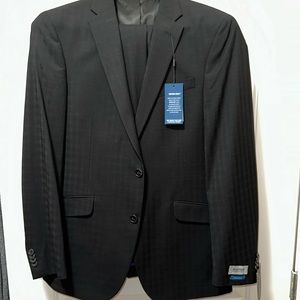 Reaction Kenneth Cole Techni-Cole Suit
